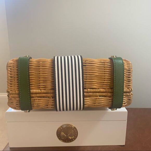 Henri Bendel Montauk Wicker Lunch Box - Picture 5 of 12
